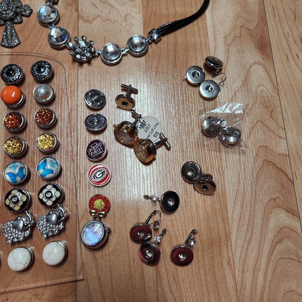 ❗️Large Lot Of Snap Jewelry - Picture 4 of 13